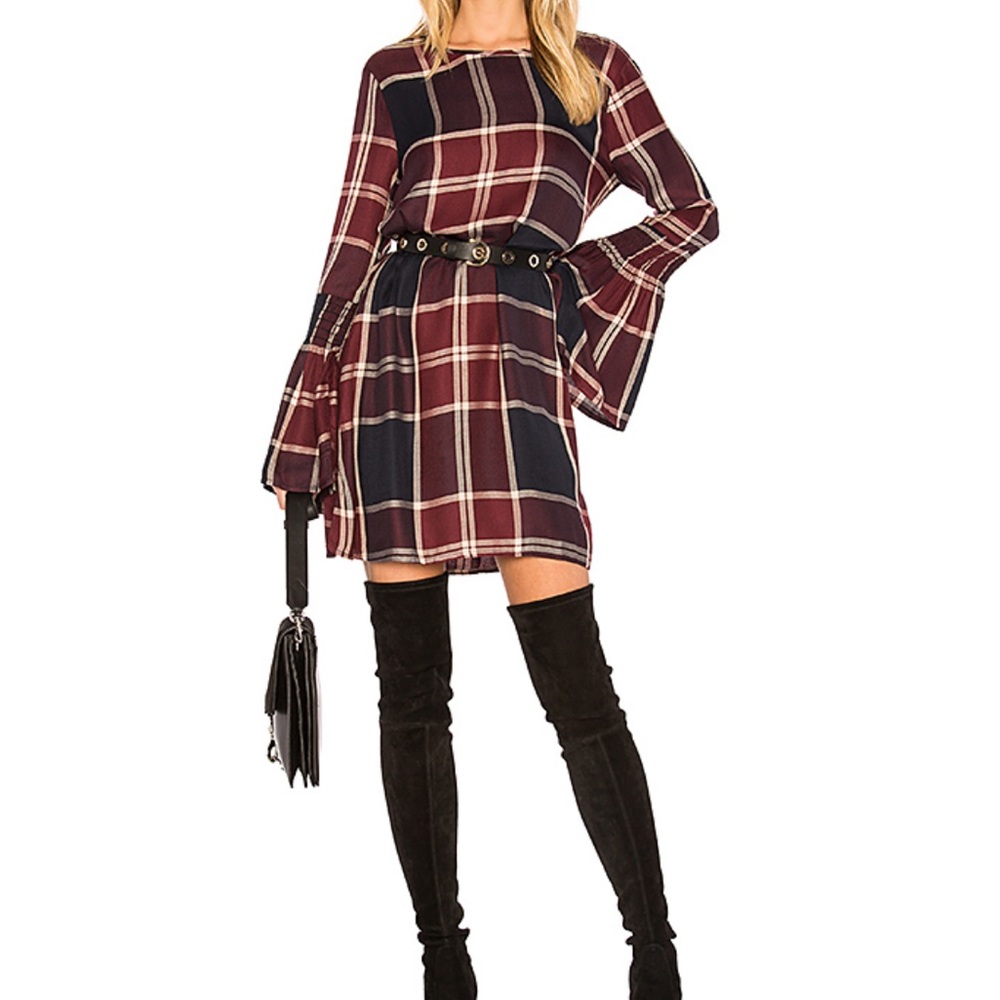 Smocked Sleeve Shift Dress in Maroon Multi